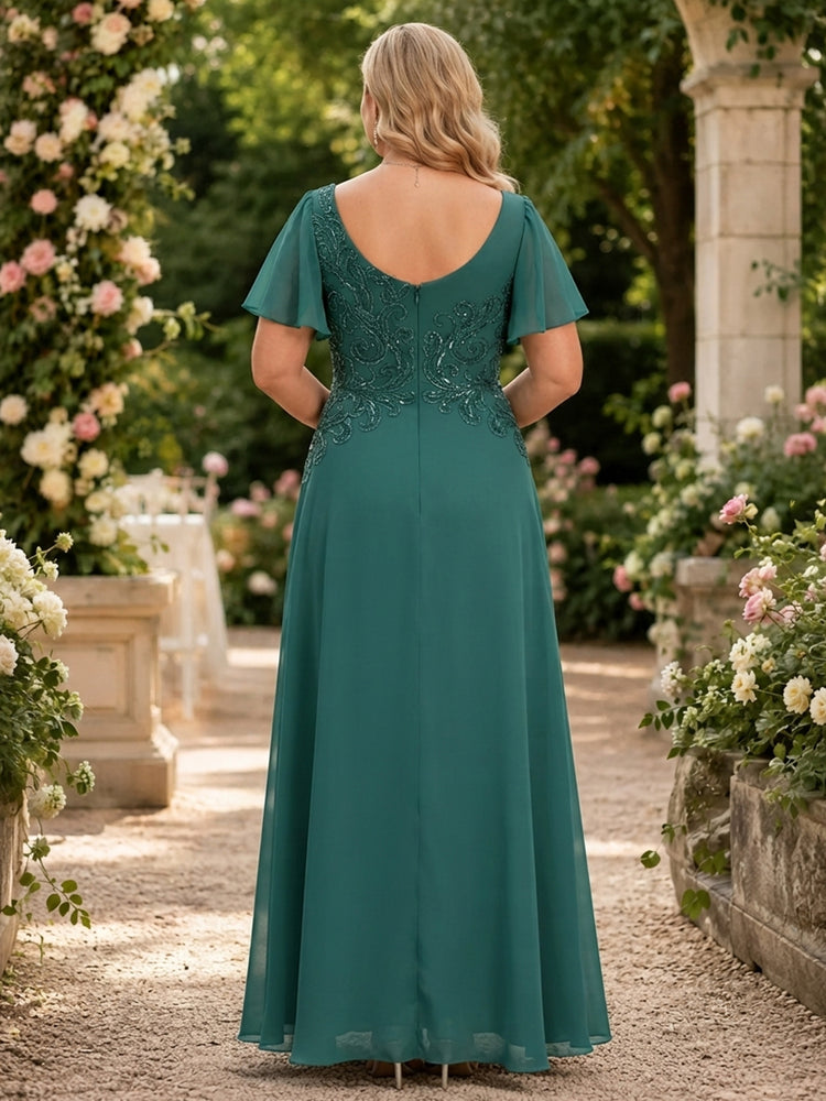 Chiffon A-Line Scoop Neck Plus Size Mother of the Bride Dresses with Rhinestone