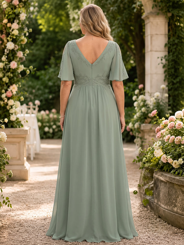 Chiffon A-Line V Neck Long Plus Size Mother of the Bride Dresses with Applique