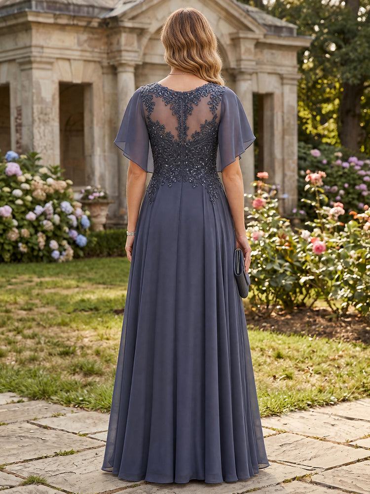 Chiffon A-Line Boat Neck Long Mother of the Bride Dresses with Lace Applique