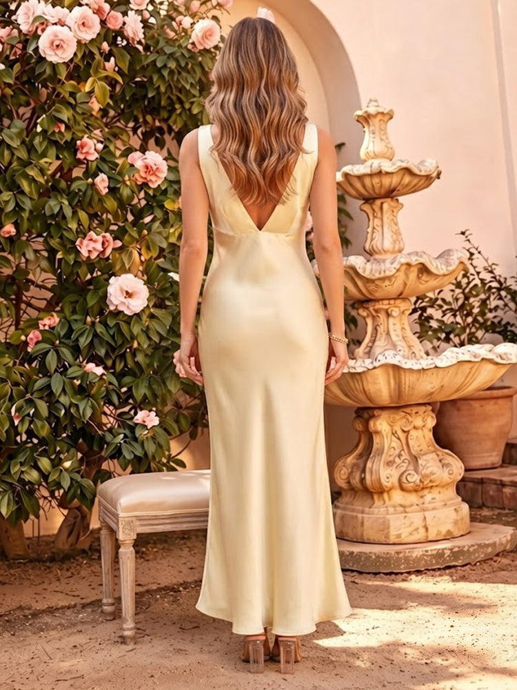 Satin Mermaid V Neck Long Bridesmaid Dresses with Pleated