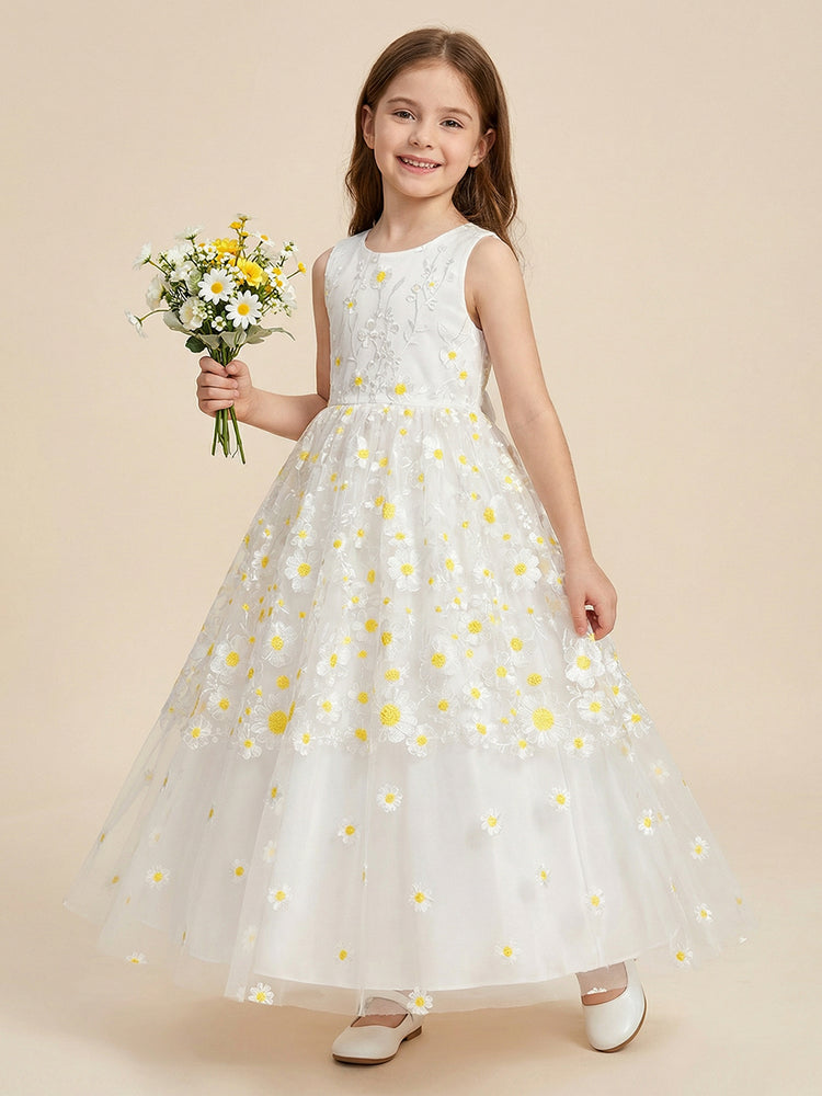 Tulle A-Line Scoop Neck Long Flower Girl Dresses with Floral Embroidery