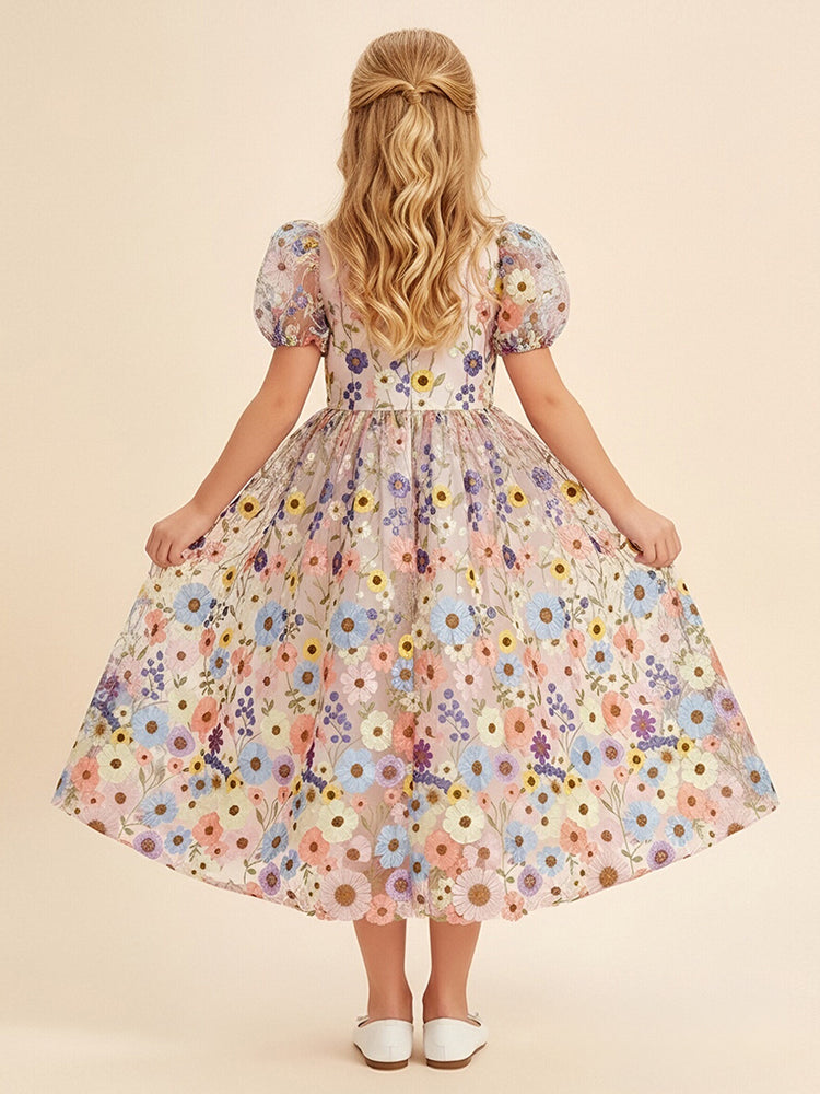 Tulle A-Line Scoop Neck Mini Flower Girl Dresses with Flower Embroidery
