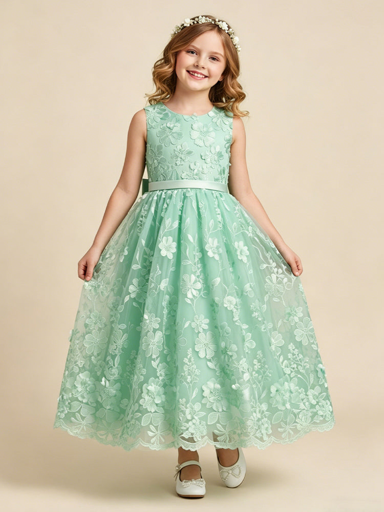 Tulle A-Line Scoop Neck Long Flower Girl Dresses with Floral Embroidery