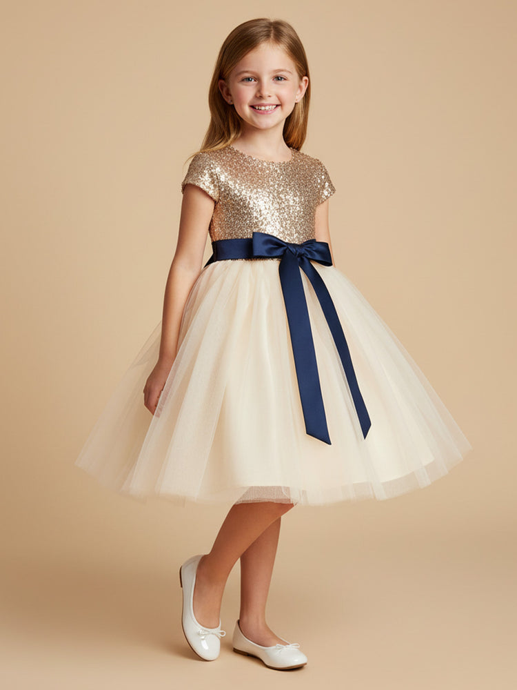 Tulle A-Line Scoop Neck Midi Flower Girl Dresses with Sequin