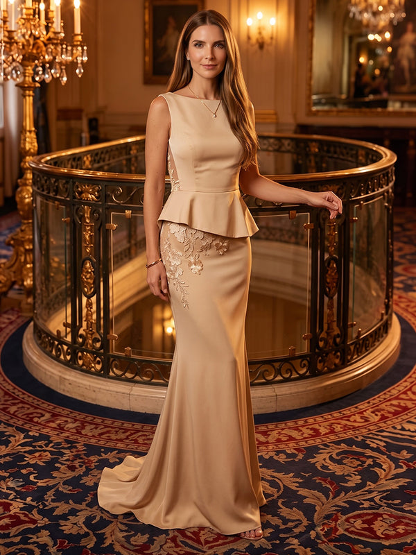 Satin Mermaid Boat Neck Long Evening Dresses with Lace Applique