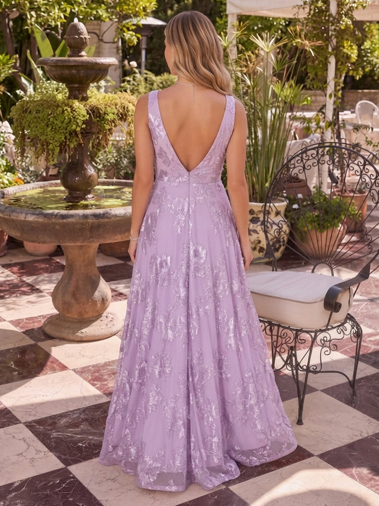 Tulle A-Line V Neck Long Wedding Guest Dresses with Lace Applique