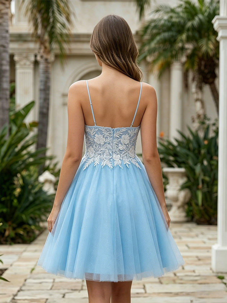 Tulle A-Line Spaghetti Straps Mini Homecoming Dresses with Applique
